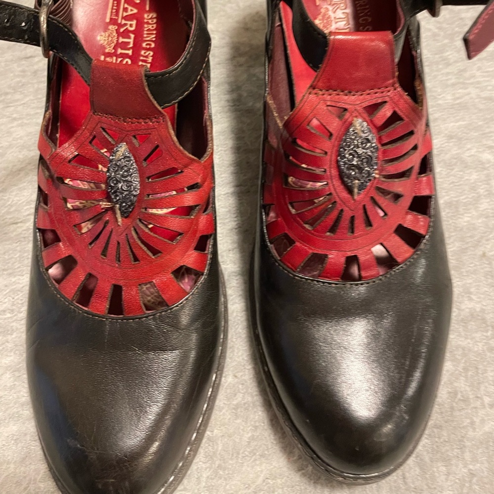 L ‘Artiste shoes very beautiful